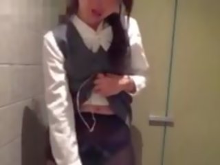Jepang kantor lady is secretly exhibitionist and cam